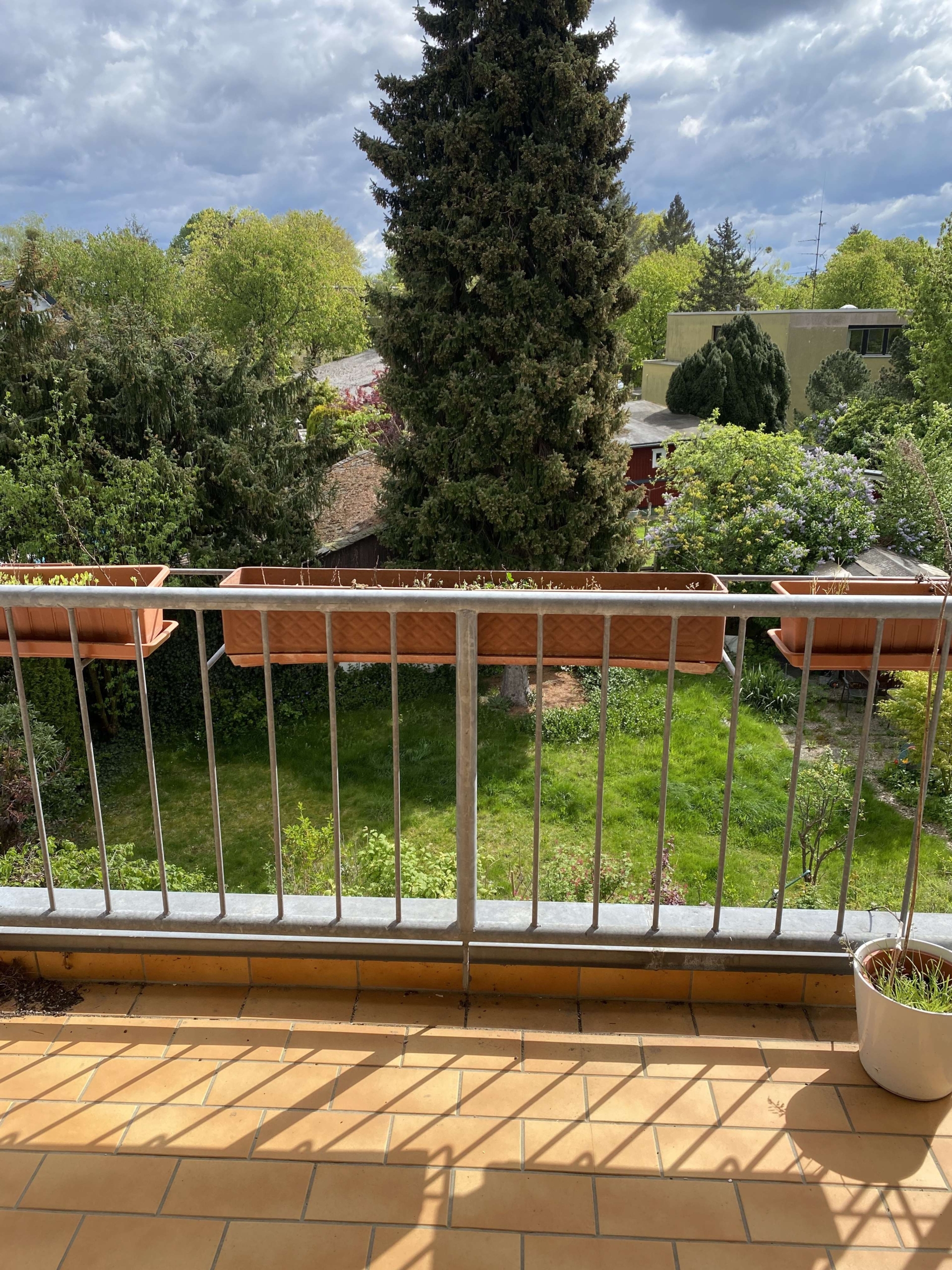 Ostlbalkon_nach_hinten