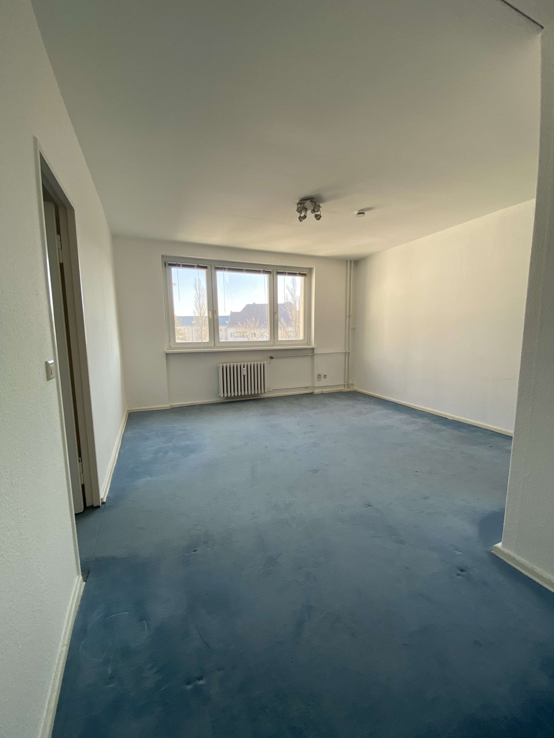 Marathonallee_Weitsicht_von_Sc