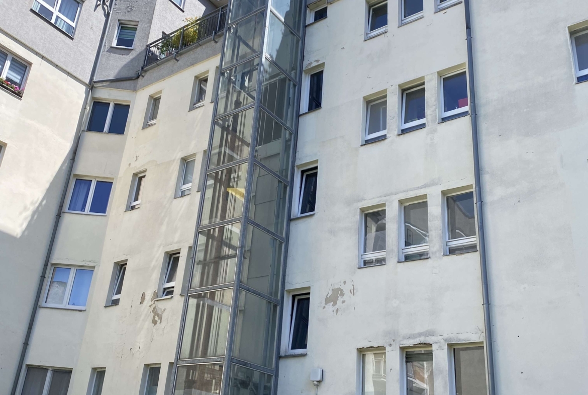 Hackerstr_12_Rückansicht_Aufz