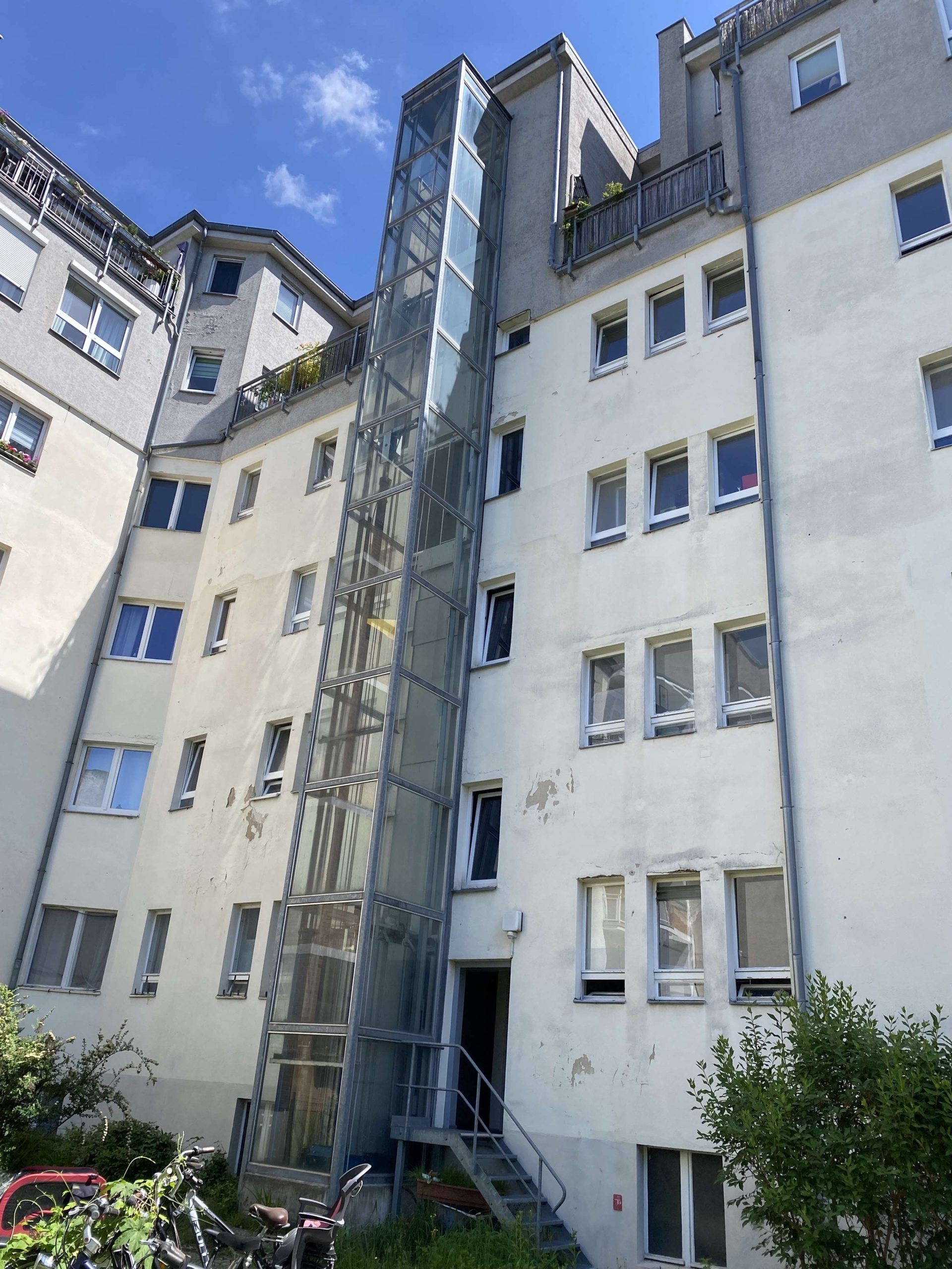 Hackerstr_12_Rückansicht_Aufz Hackerstr_12_Rückansicht_Aufz